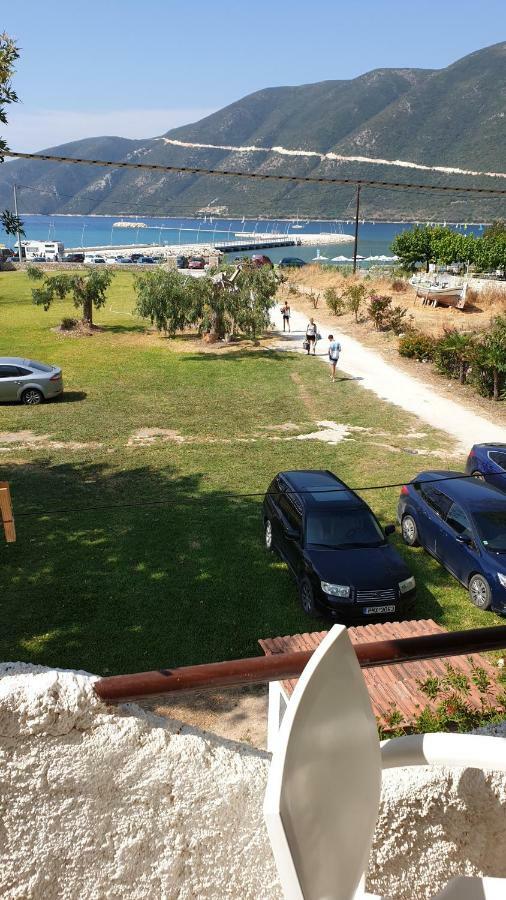 Villa Makis Vassiliki Esterno foto